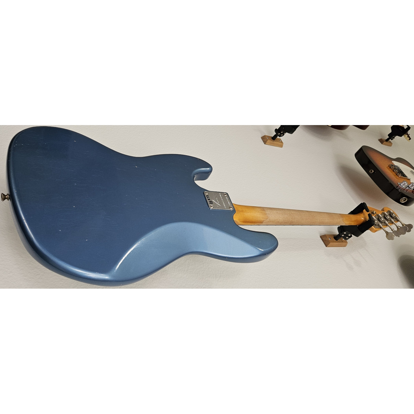 2023 Fender Custom Shop 1964 Jazz Bass Journeyman Relic - Aged Lake Placid Blue