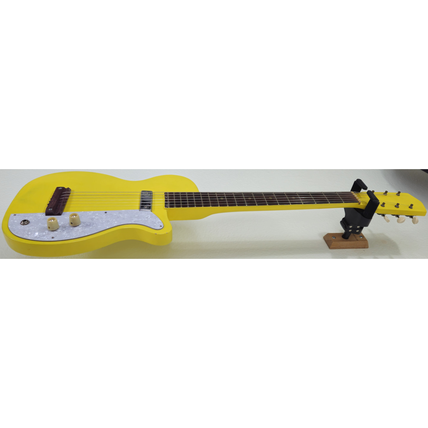 1955 Harmony H42 Stratotone Newport Vintage Electric Guitar