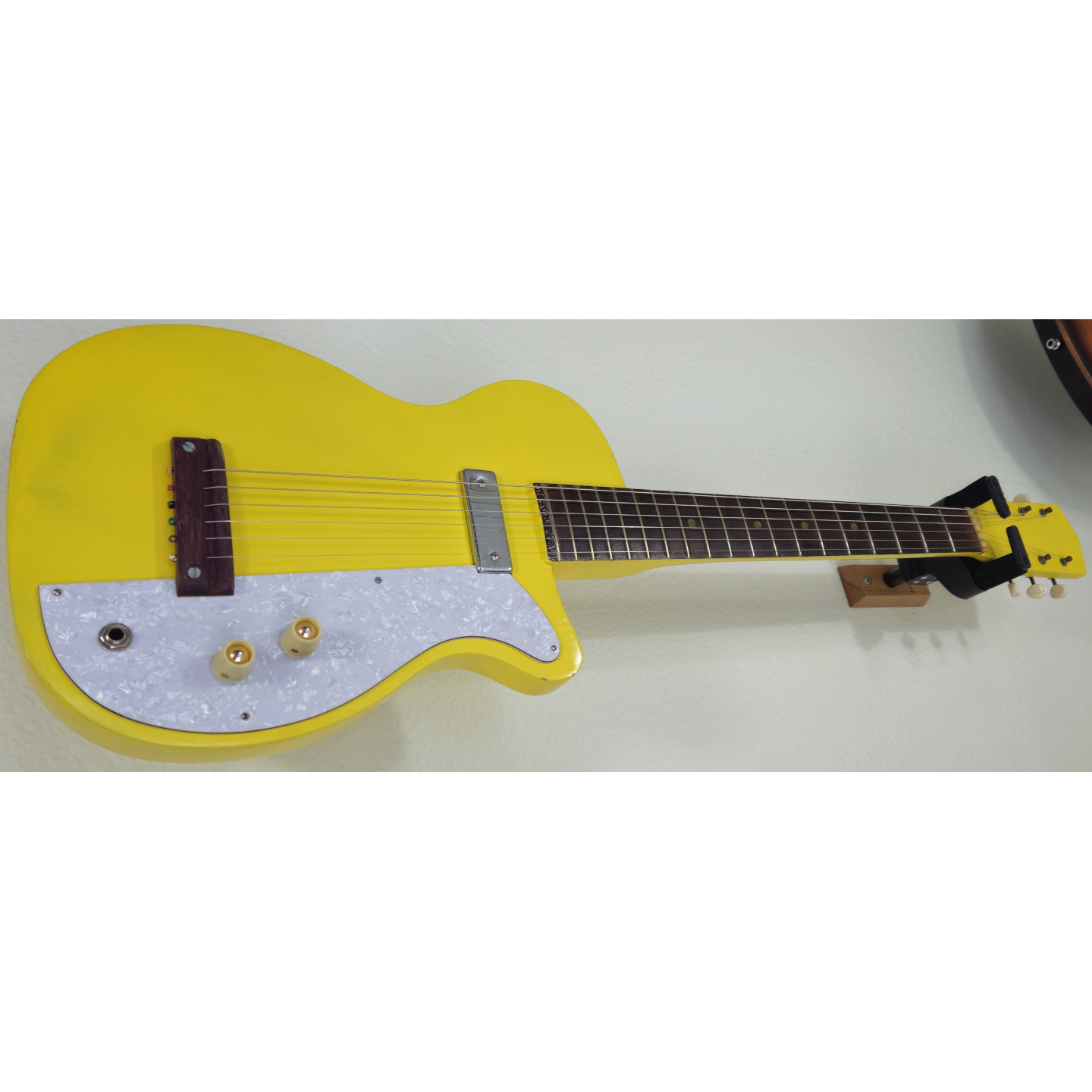 1955 Harmony H42 Stratotone Newport Vintage Electric Guitar