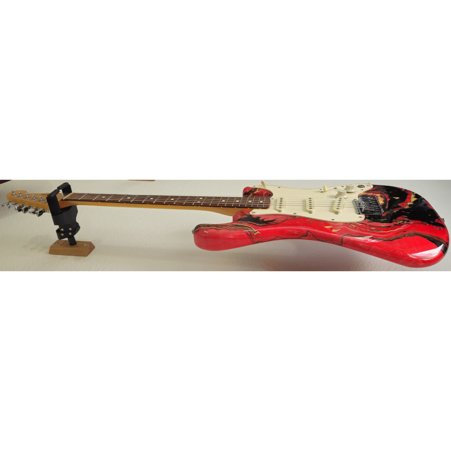 MINT 1983 Fender Bowling Ball American Stratocaster Red Swirl Marble Vintage Electric Guitar
