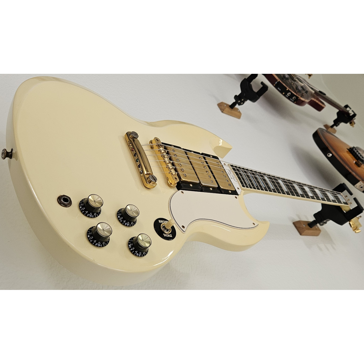 1992 Gibson Historic '61 Les Paul SG Reissue Custom Antique Ivory White 3-Pickup '62 Vintage Electric Guitar