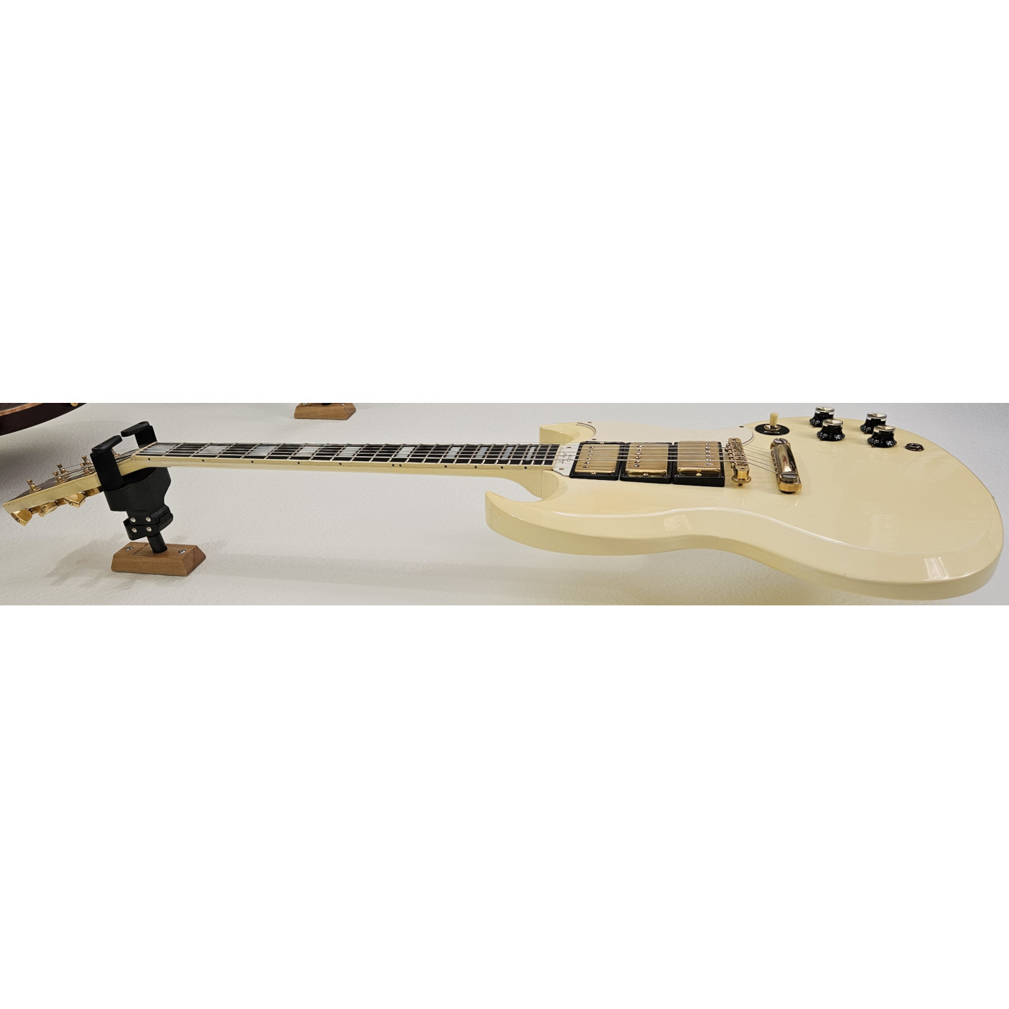 1992 Gibson Historic '61 Les Paul SG Reissue Custom Antique Ivory White 3-Pickup '62 Vintage Electric Guitar
