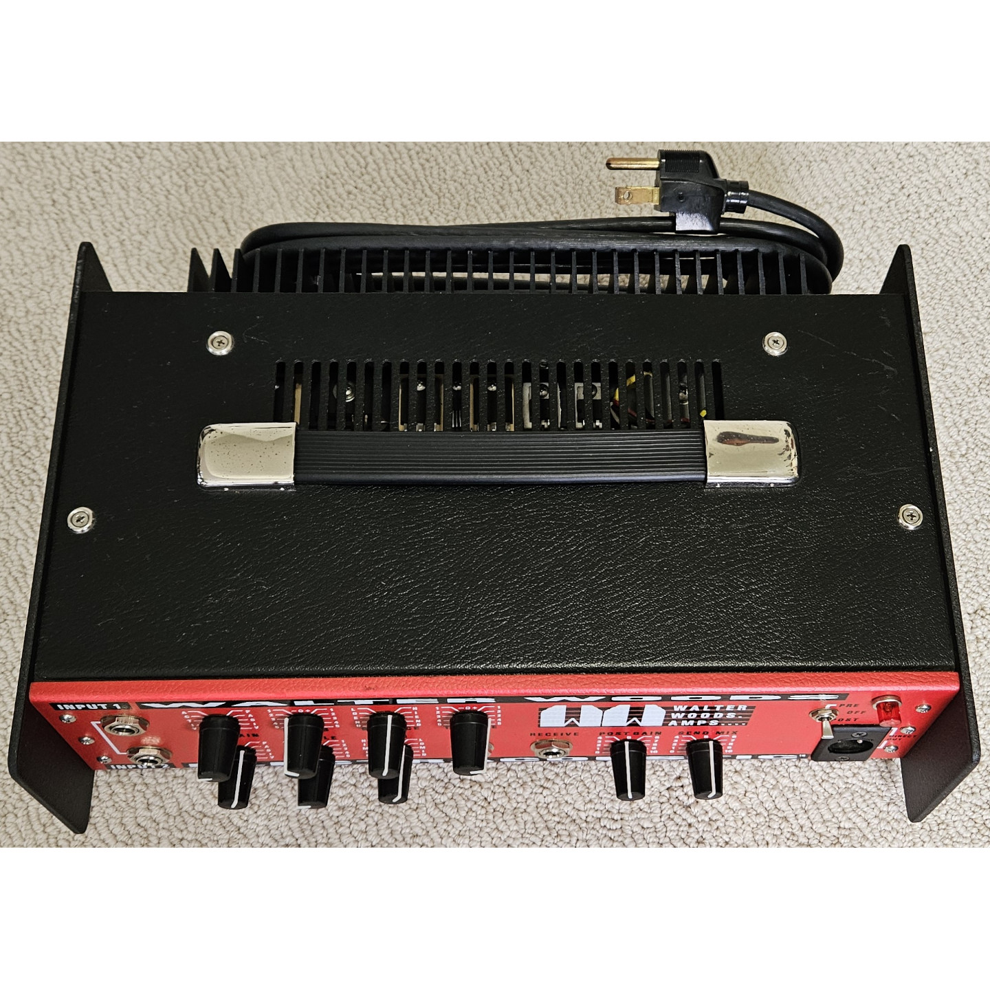 1995 Walter Woods Electracoustic Red Light Portable Bass Head Amplifier