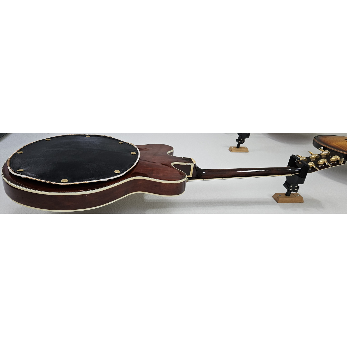 1967 Gretsch 6122 Chet Atkins Country Gentleman Walnut Brown Vintage Electric Guitar