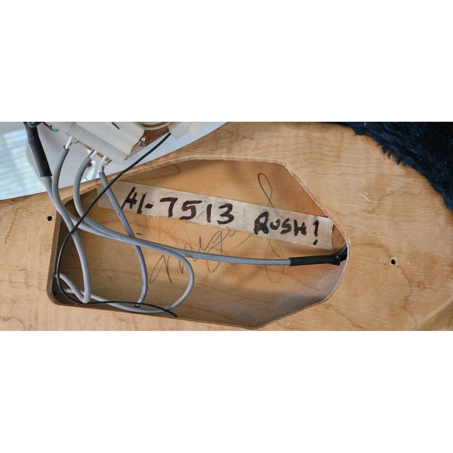 1988 Rickenbacker 370/12RM Roger Mcguinn Limited Edition Byrd 12-String Mapleglo Vintage Electric Guitar