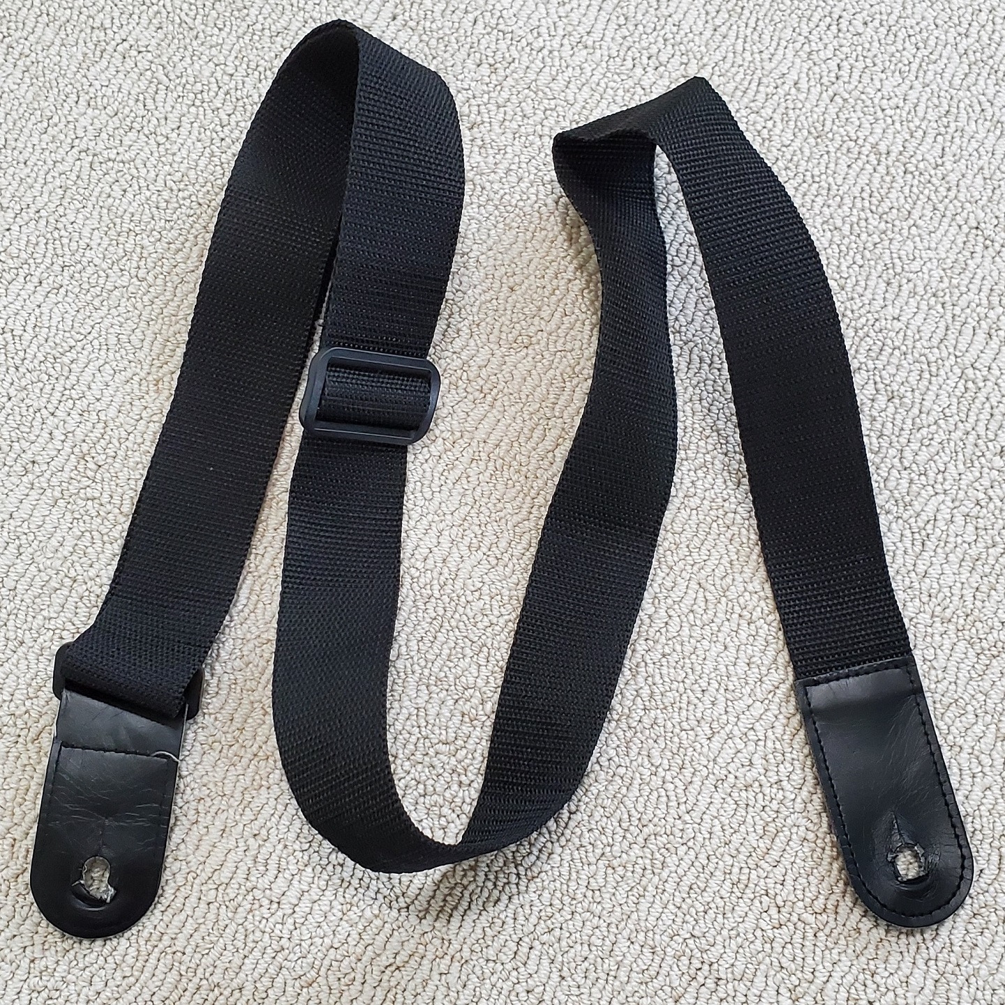 Black Guitar Strap