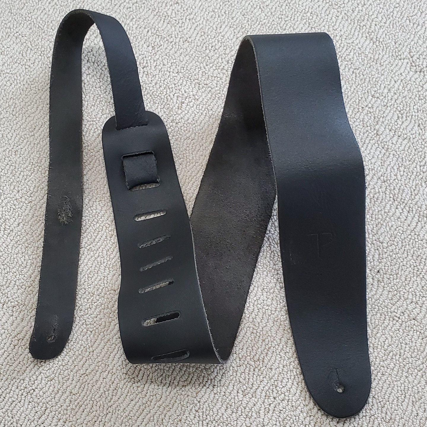 Perri's Black Guitar Strap