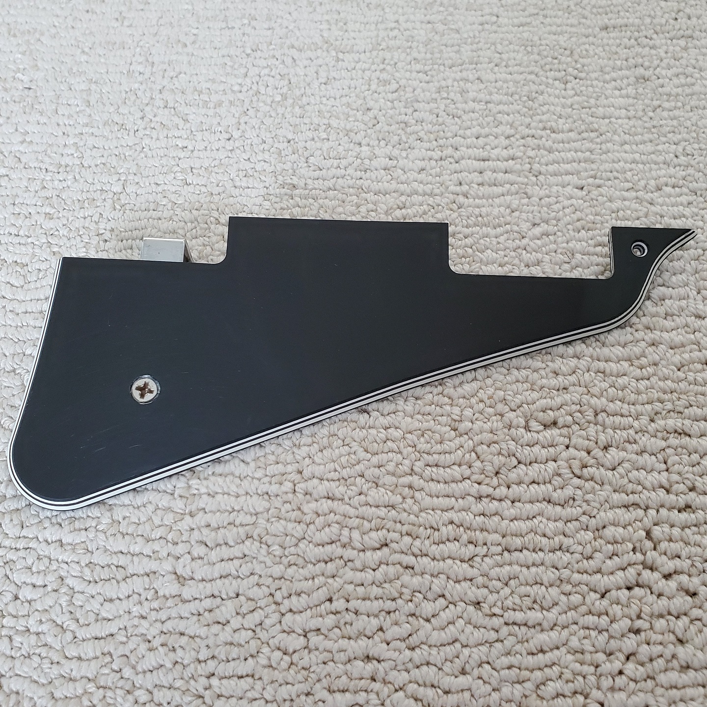 Gibson Les Paul Custom Black 5-Ply Standard Pickguard and Bracket